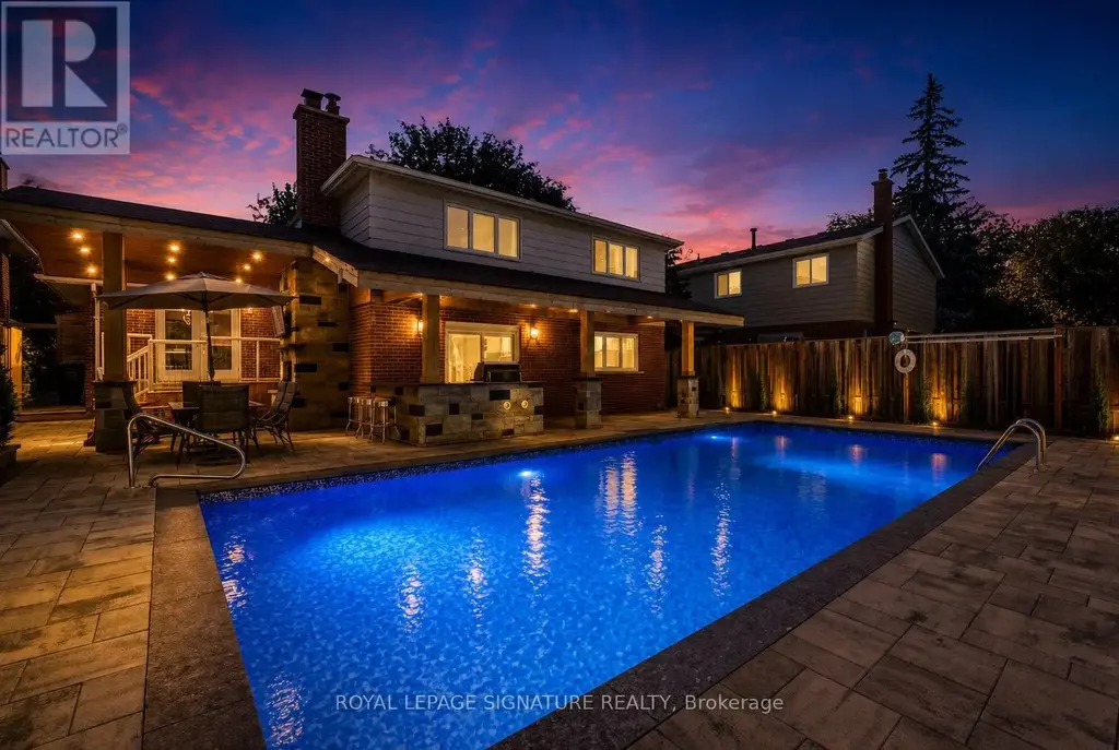 1843 Stonepath Crescent, Mississauga (Applewood)
