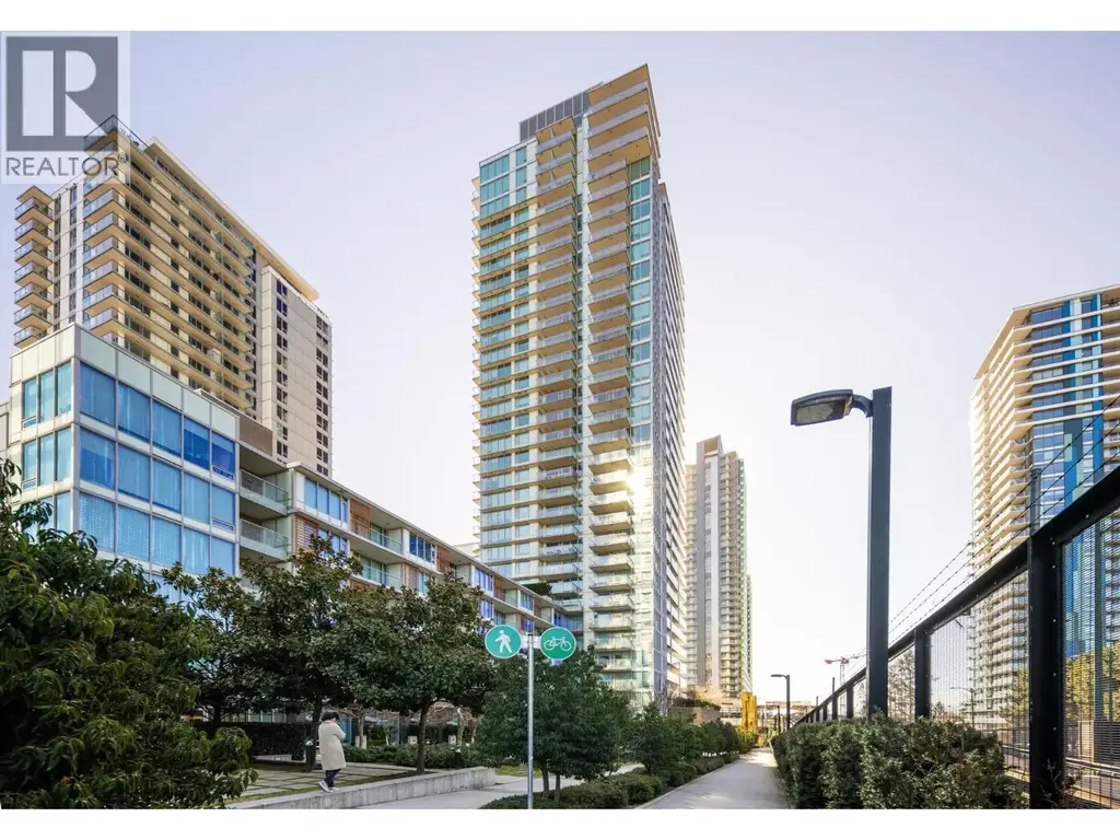 804 8131 Nunavut Lane, Vancouver