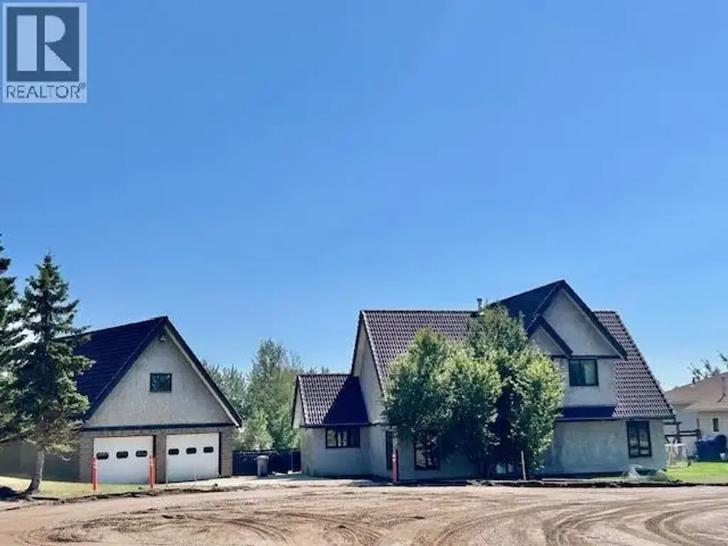 5516 Minnaker Crescent, Fort Nelson