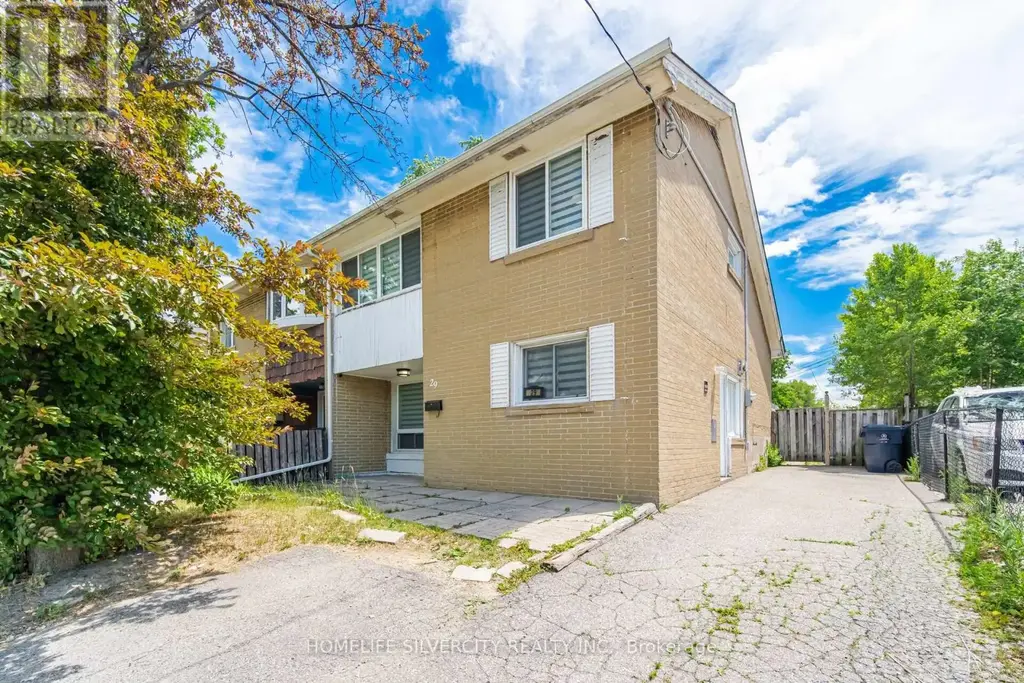 29 Brookmere Road, Toronto (Rexdale-Kipling)