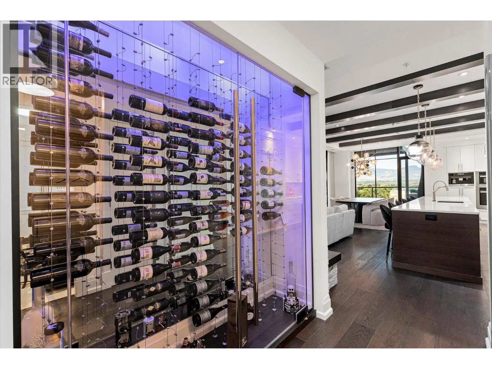 460 Groves Avenue Unit# 602. Kelowna, British Columbia