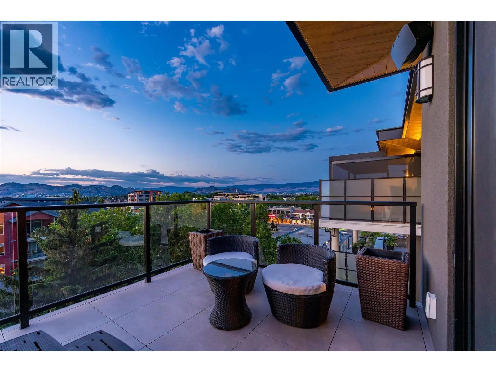 460 Groves Avenue Unit# 602. Kelowna, British Columbia