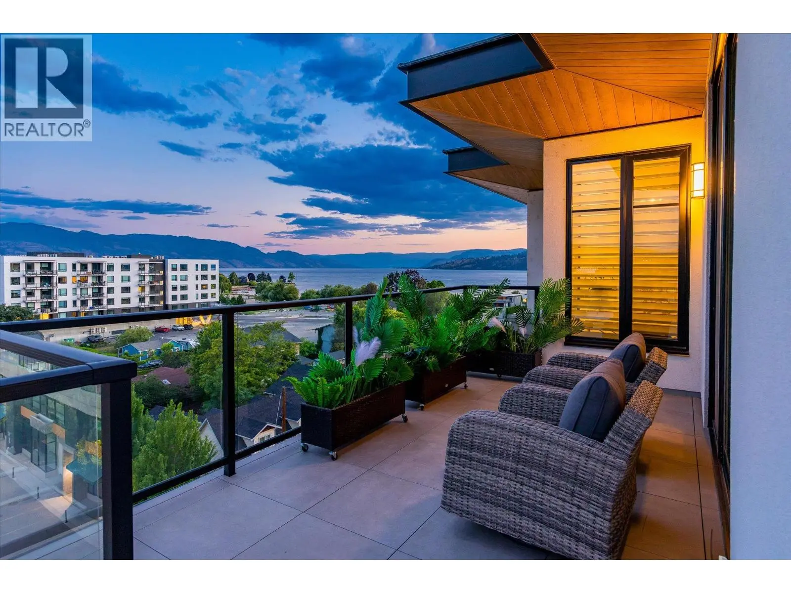 460 Groves Avenue Unit# 602. Kelowna, British Columbia