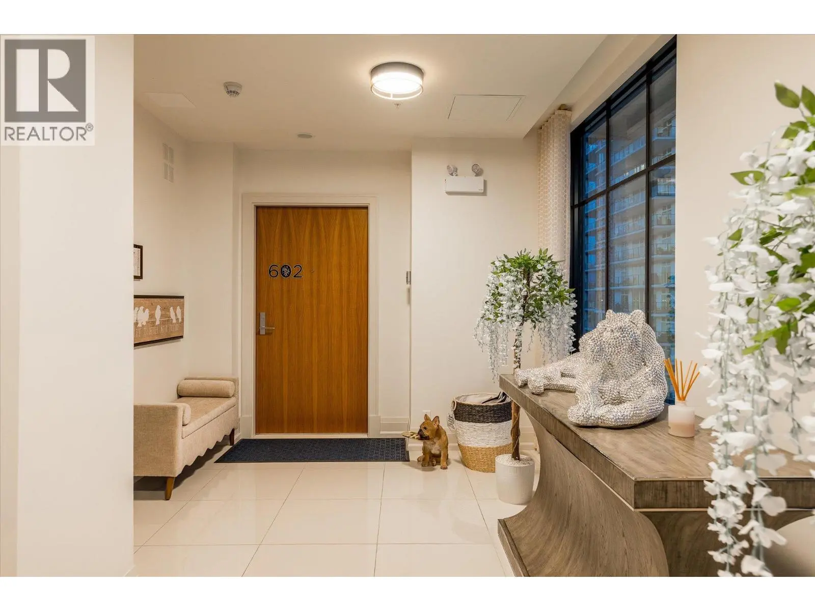 460 Groves Avenue Unit# 602. Kelowna, British Columbia