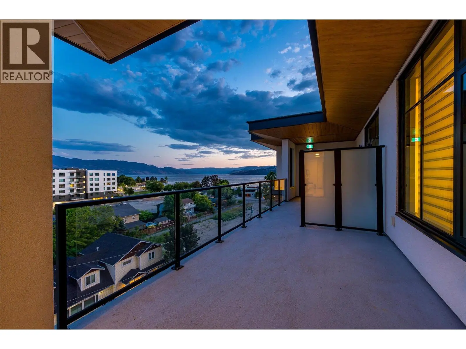 460 Groves Avenue Unit# 602. Kelowna, British Columbia