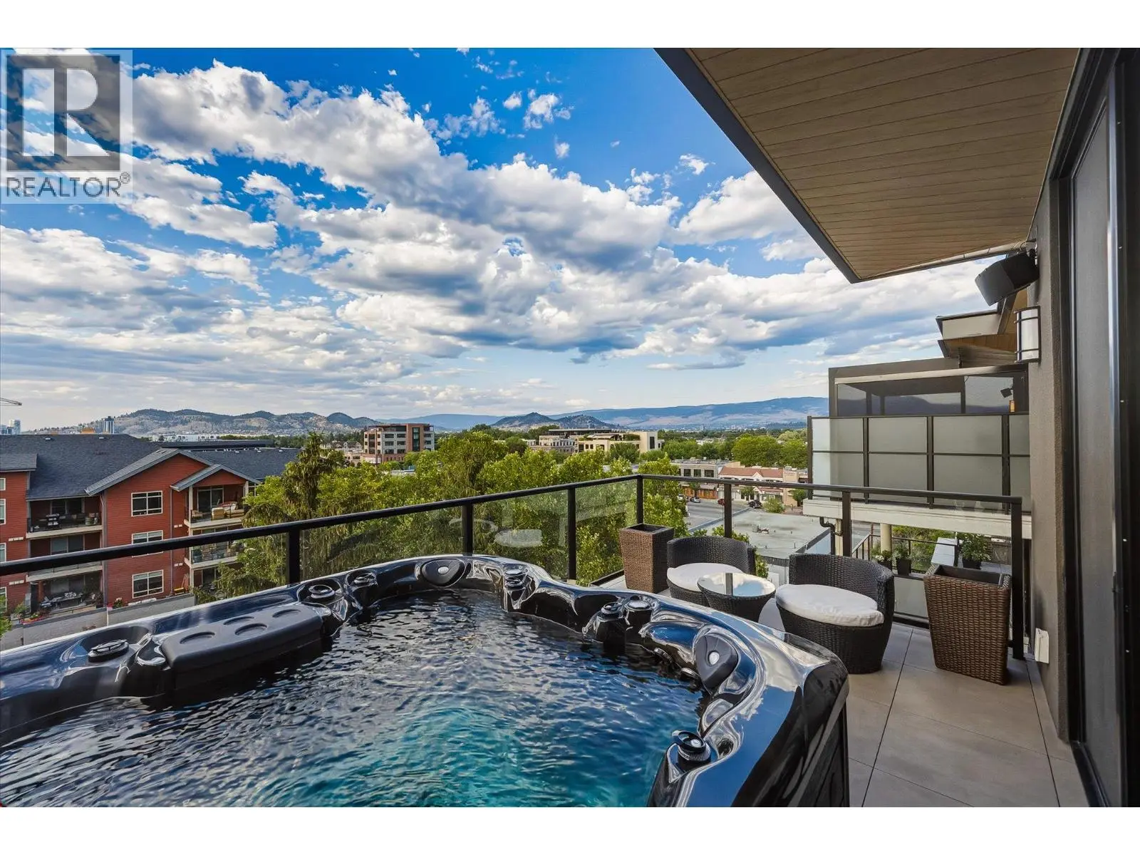 460 Groves Avenue Unit# 602. Kelowna, British Columbia