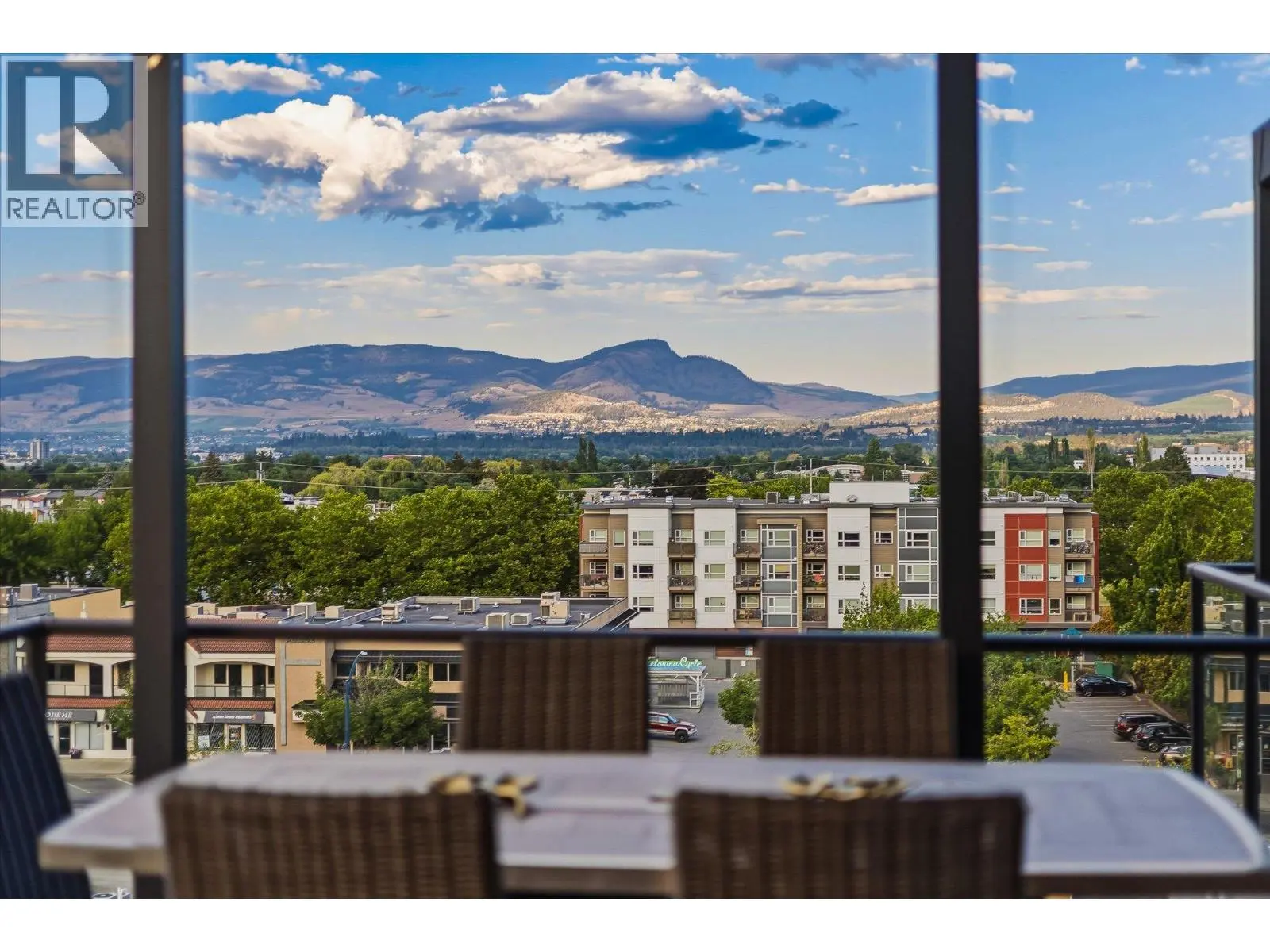 460 Groves Avenue Unit# 602. Kelowna, British Columbia