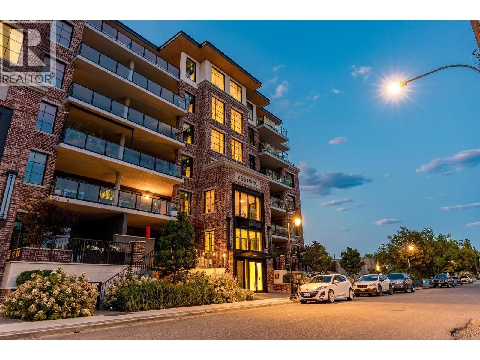 460 Groves Avenue Unit# 602. Kelowna, British Columbia