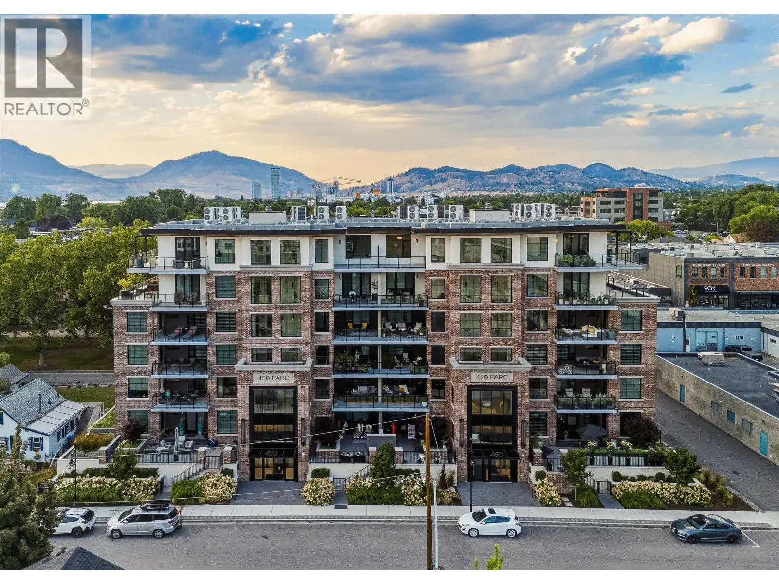 460 Groves Avenue Unit# 602. Kelowna, British Columbia