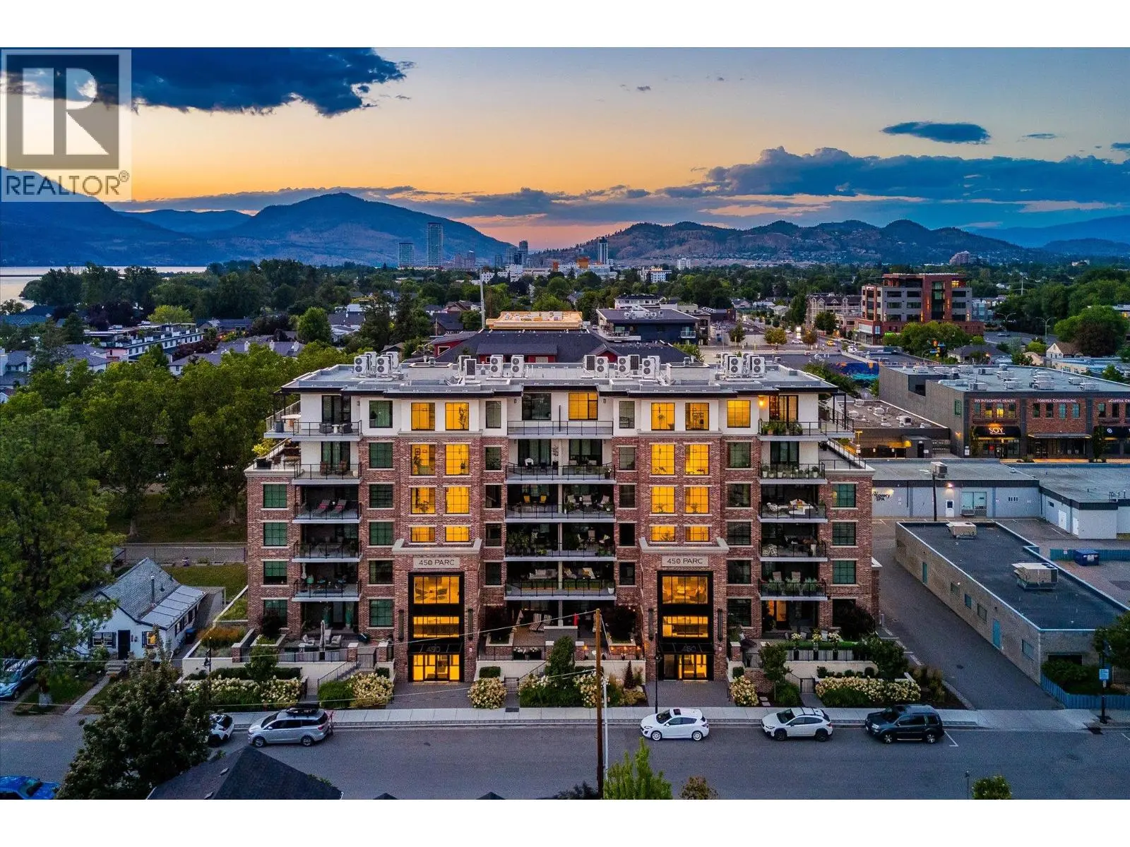 460 Groves Avenue Unit# 602. Kelowna, British Columbia