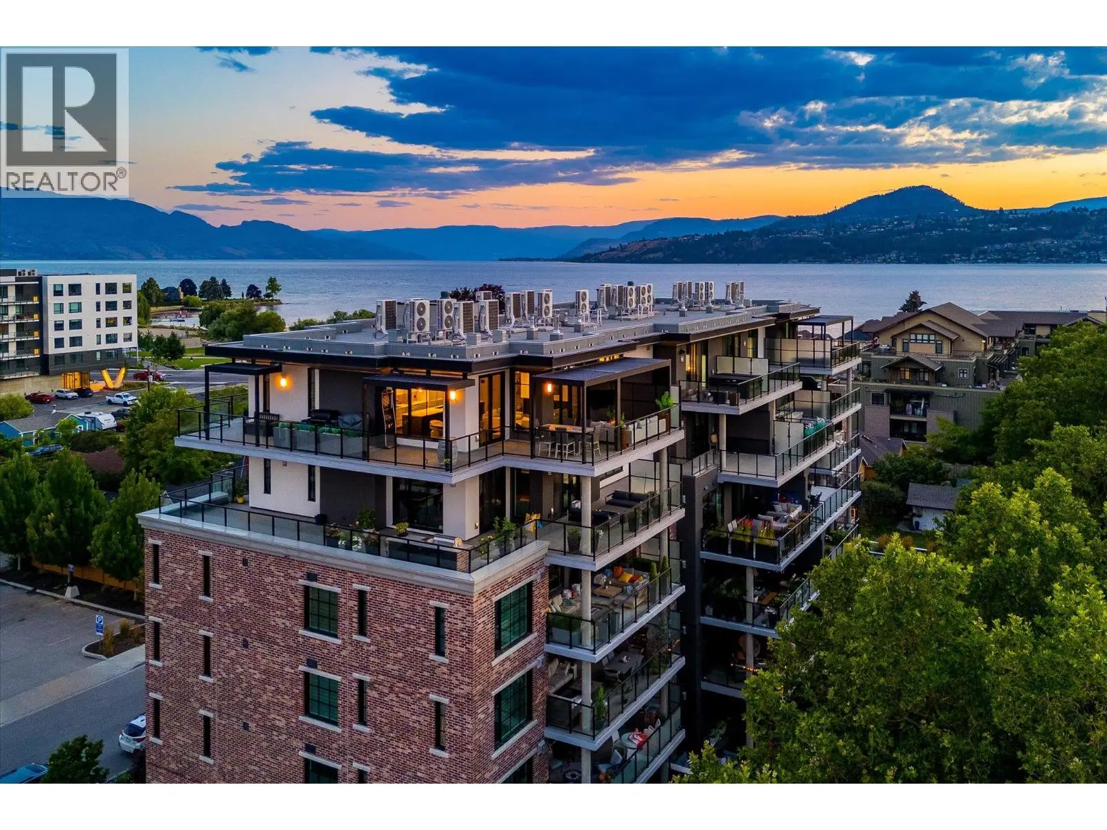 460 Groves Avenue Unit# 602. Kelowna, British Columbia