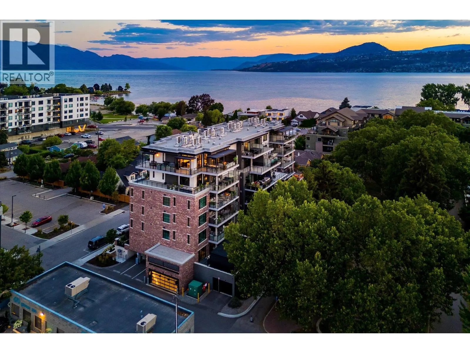 460 Groves Avenue Unit# 602. Kelowna, British Columbia