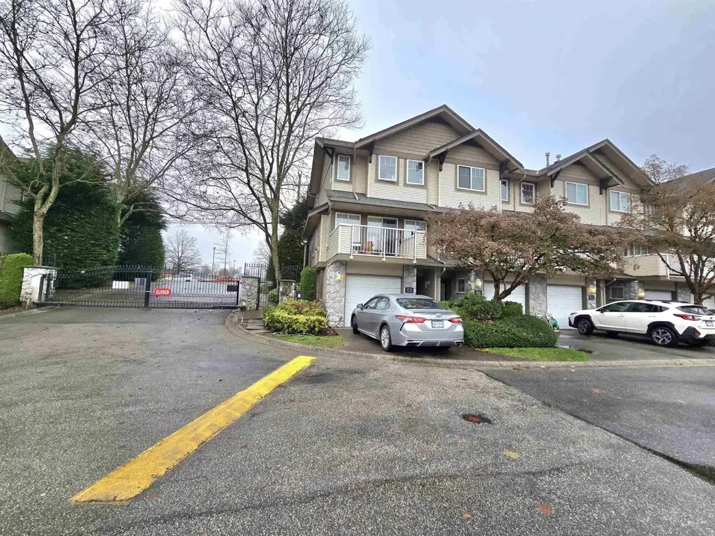 53 8888 151 Street, Surrey