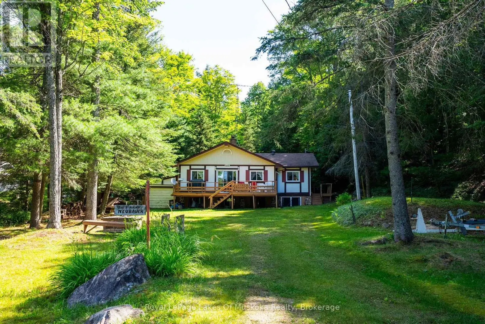 1423 Deer Lake Narrows Road, Algonquin Highlands (Sherborne)
