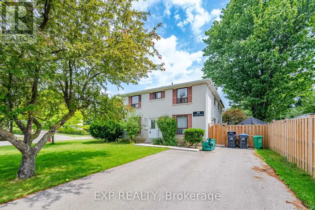 33 Earlsdale Crescent, Brampton (Southgate)