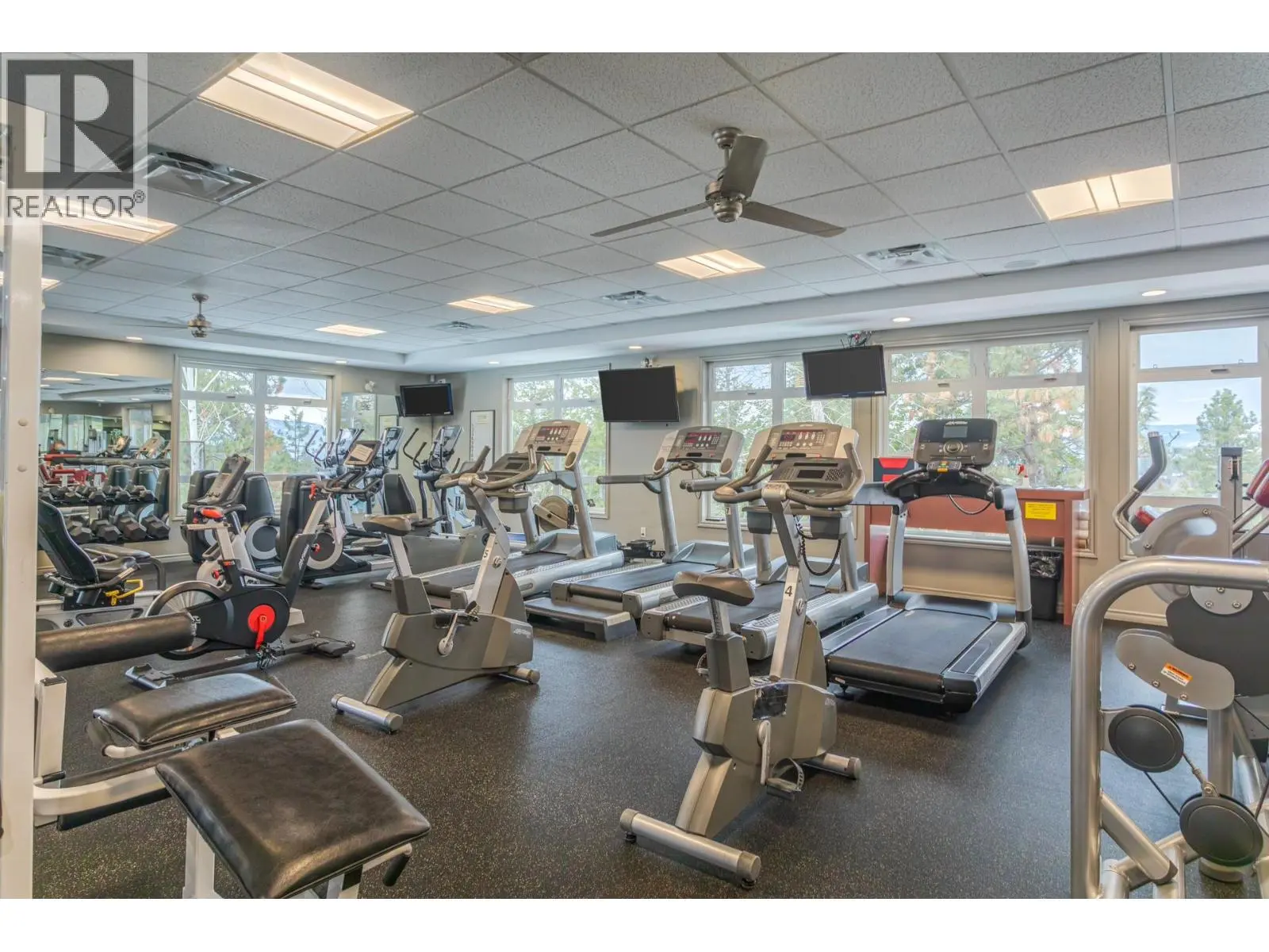 4122 Gallaghers Boulevard S. Kelowna, British Columbia
