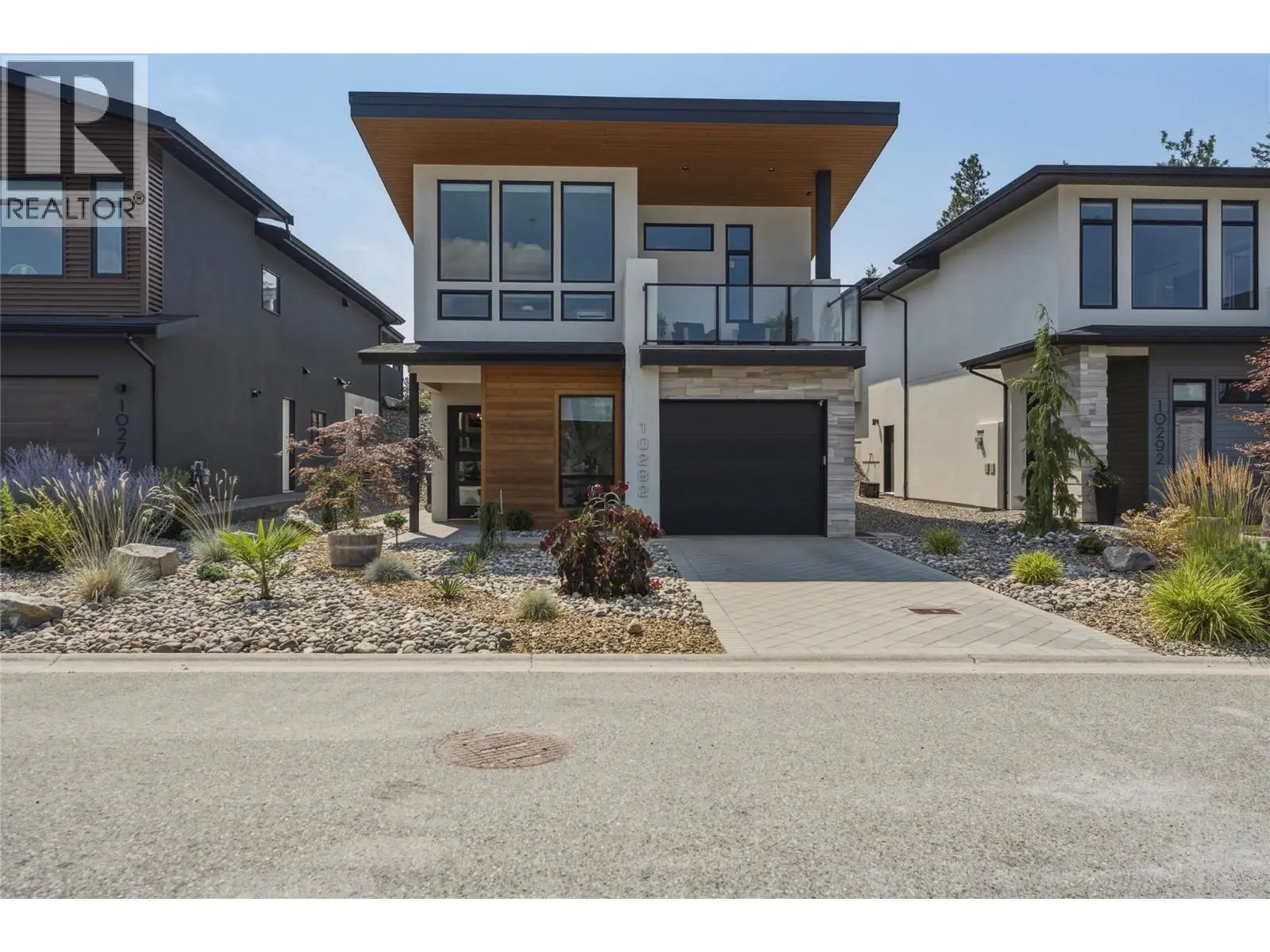10282 Long Road. Lake Country, British Columbia
