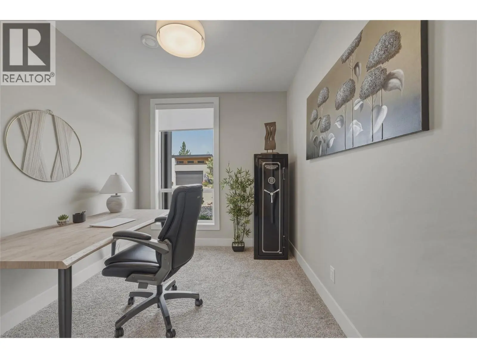 10282 Long Road. Lake Country, British Columbia