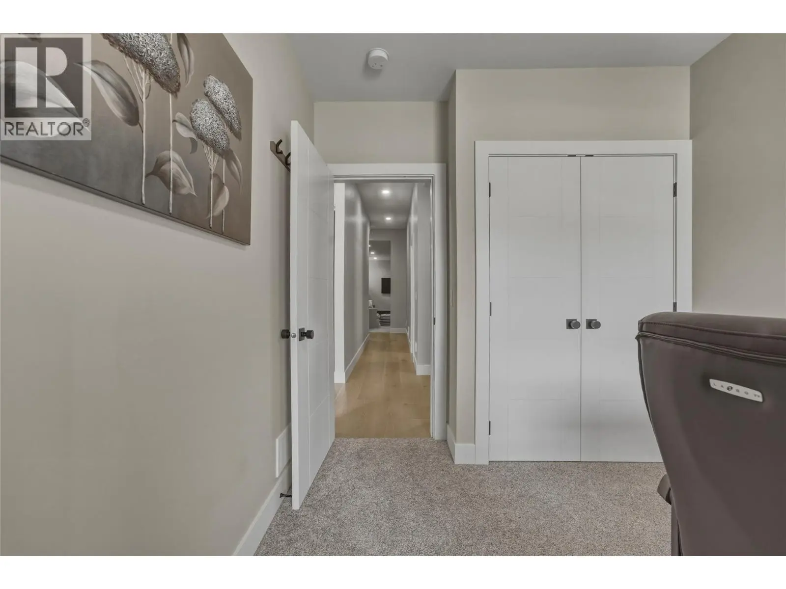 10282 Long Road. Lake Country, British Columbia