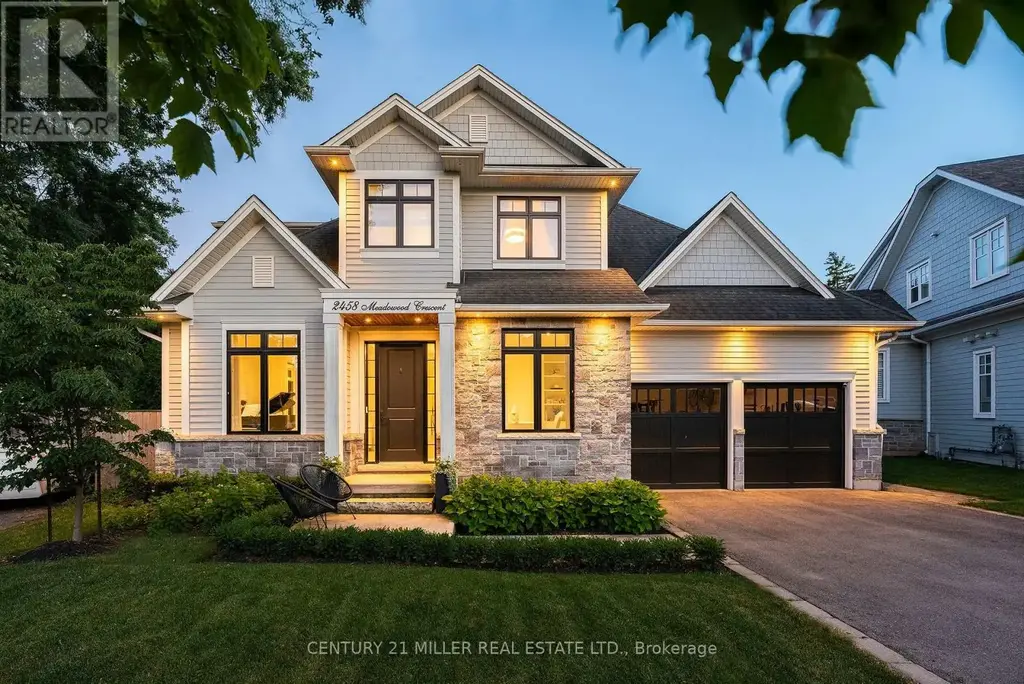 2458 Meadowood Crescent, Oakville (BR Bronte)