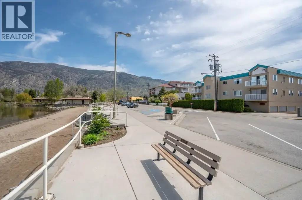 6801 Cottonwood Drive Unit# 5, Osoyoos