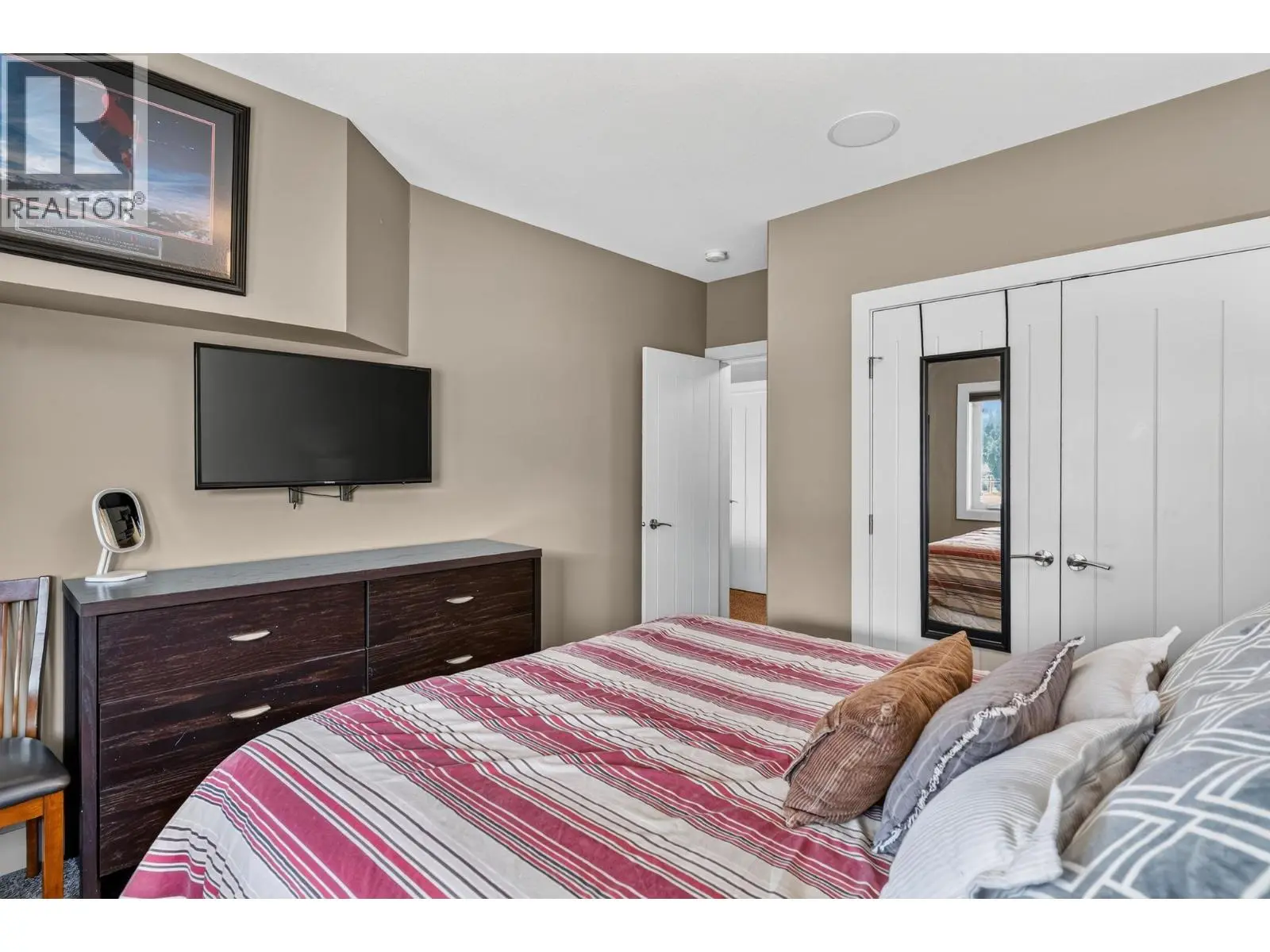 1084 Stockley Street. Kelowna, British Columbia