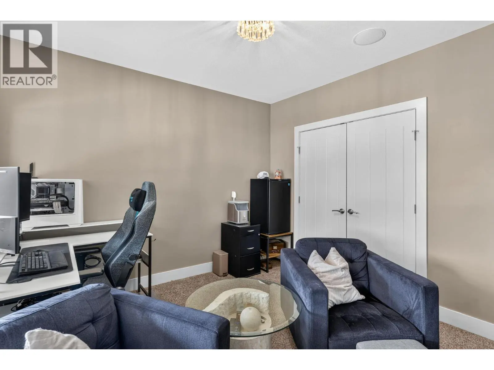 1084 Stockley Street. Kelowna, British Columbia