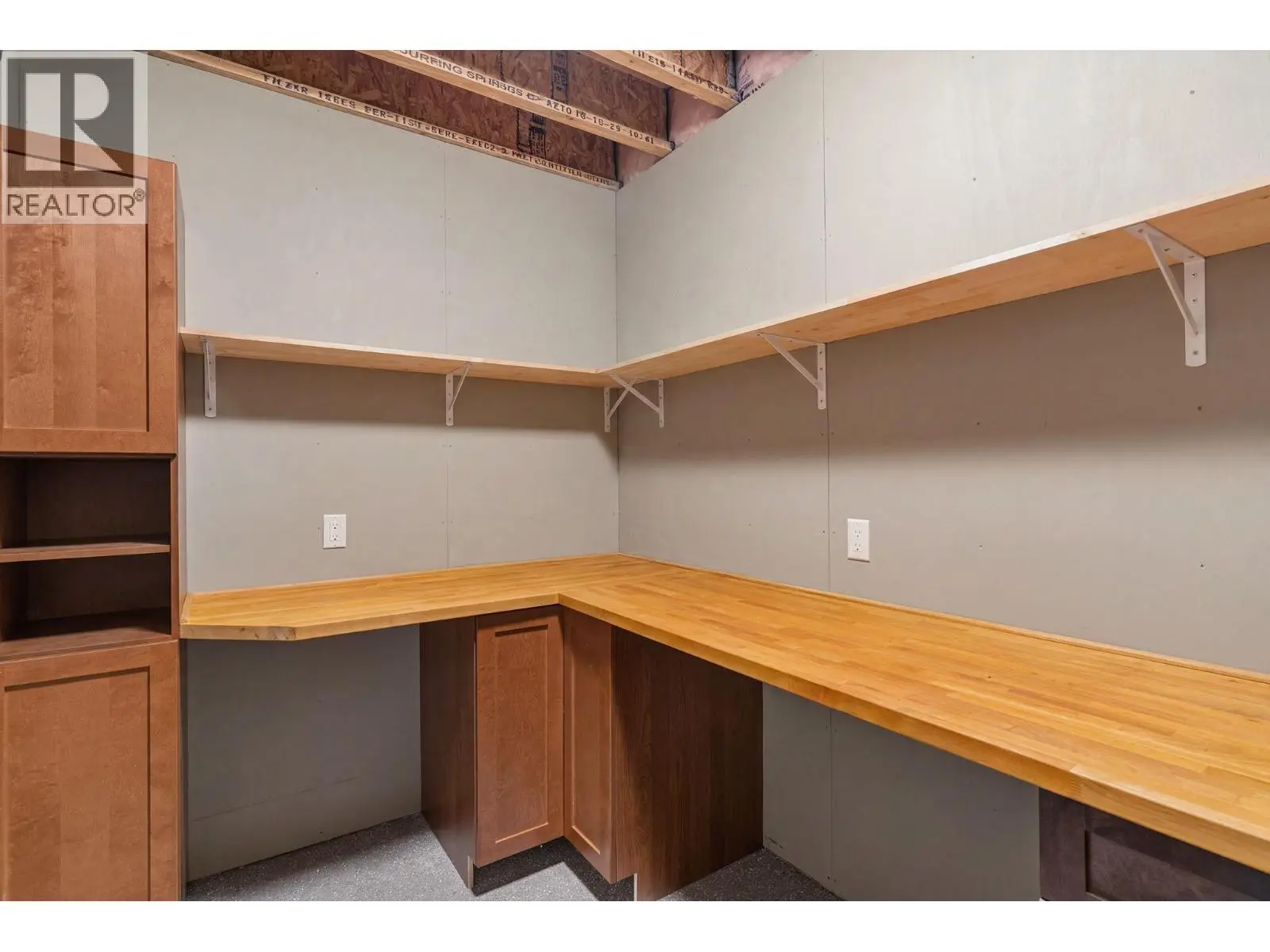 1084 Stockley Street. Kelowna, British Columbia