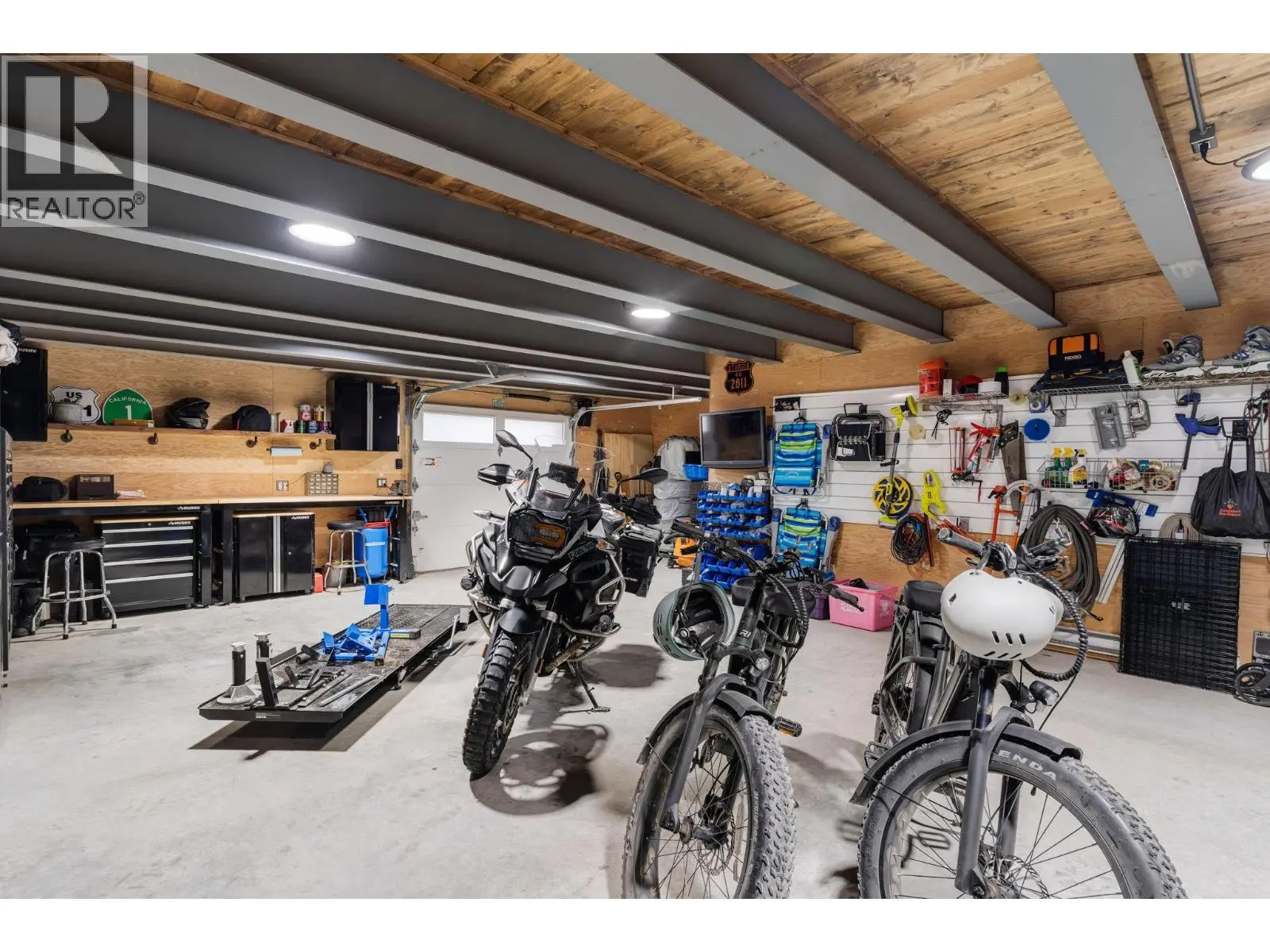 1084 Stockley Street. Kelowna, British Columbia