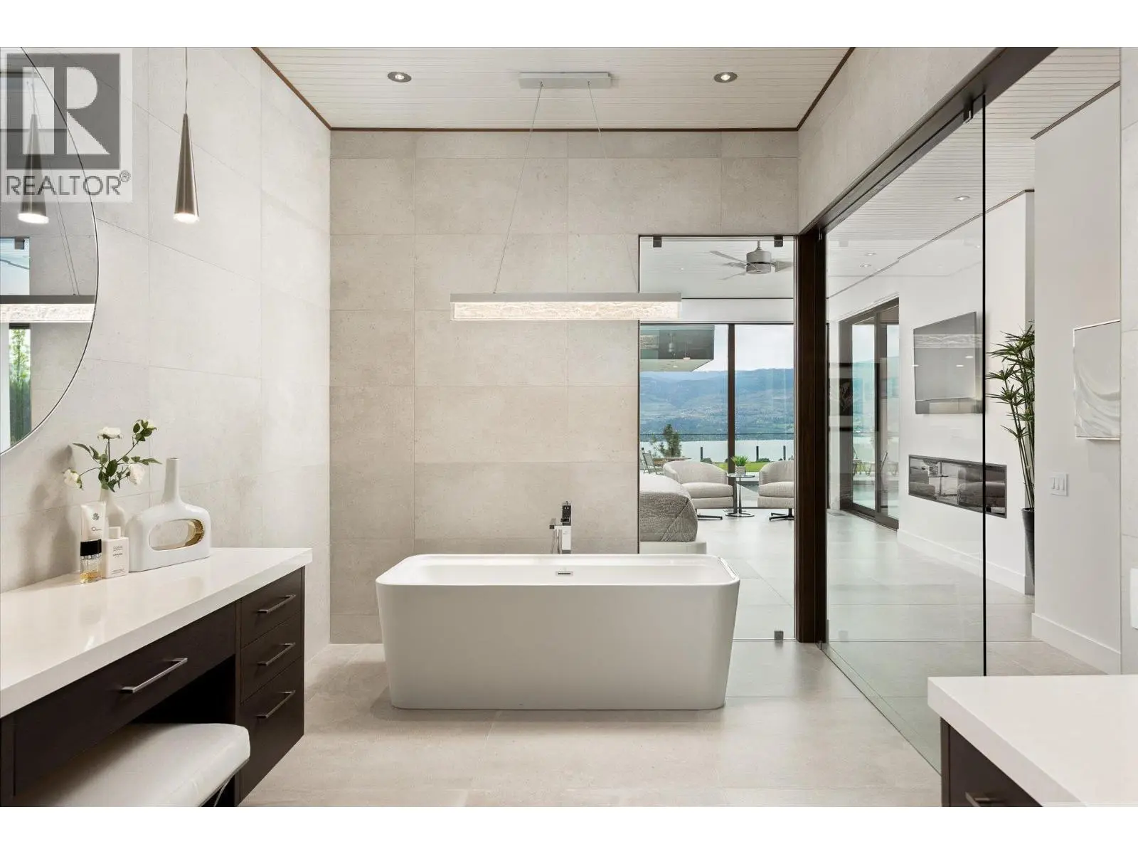 2463 Thacker Drive. West Kelowna, British Columbia