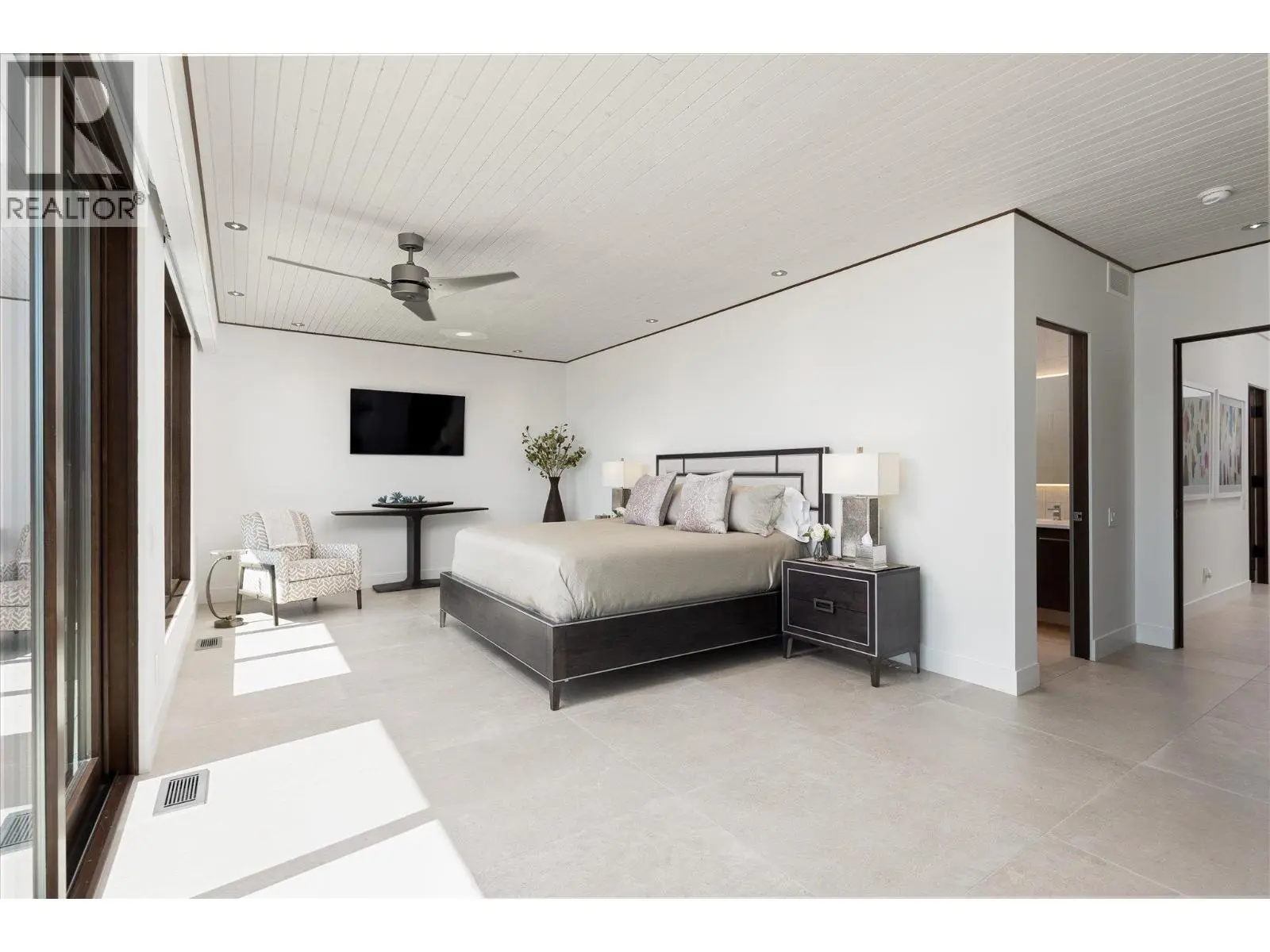2463 Thacker Drive. West Kelowna, British Columbia
