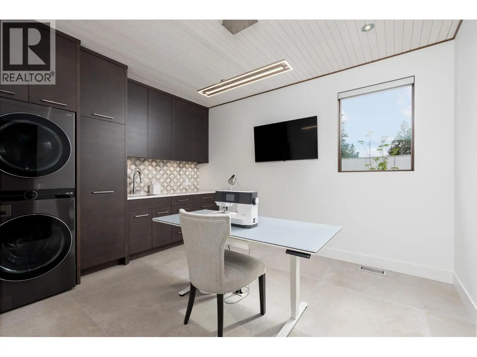 2463 Thacker Drive. West Kelowna, British Columbia