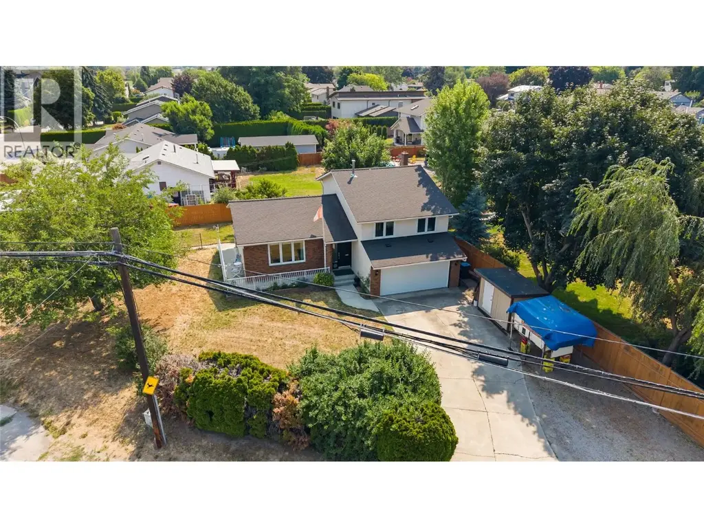 4201 Lakeshore Road, Kelowna