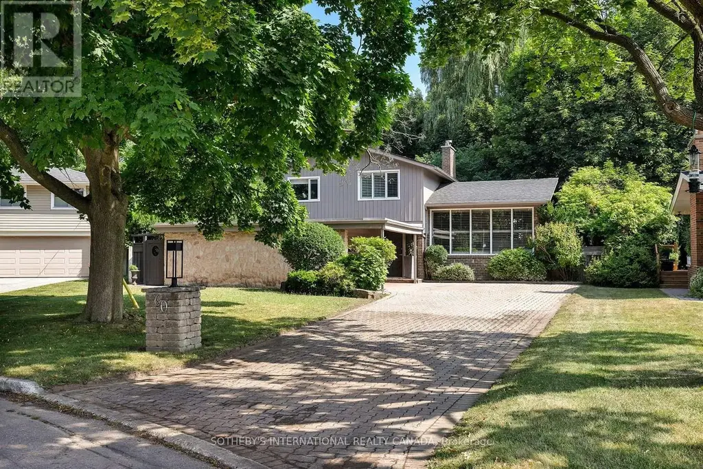 60 Doonaree Drive, Toronto (Parkwoods-Donalda)
