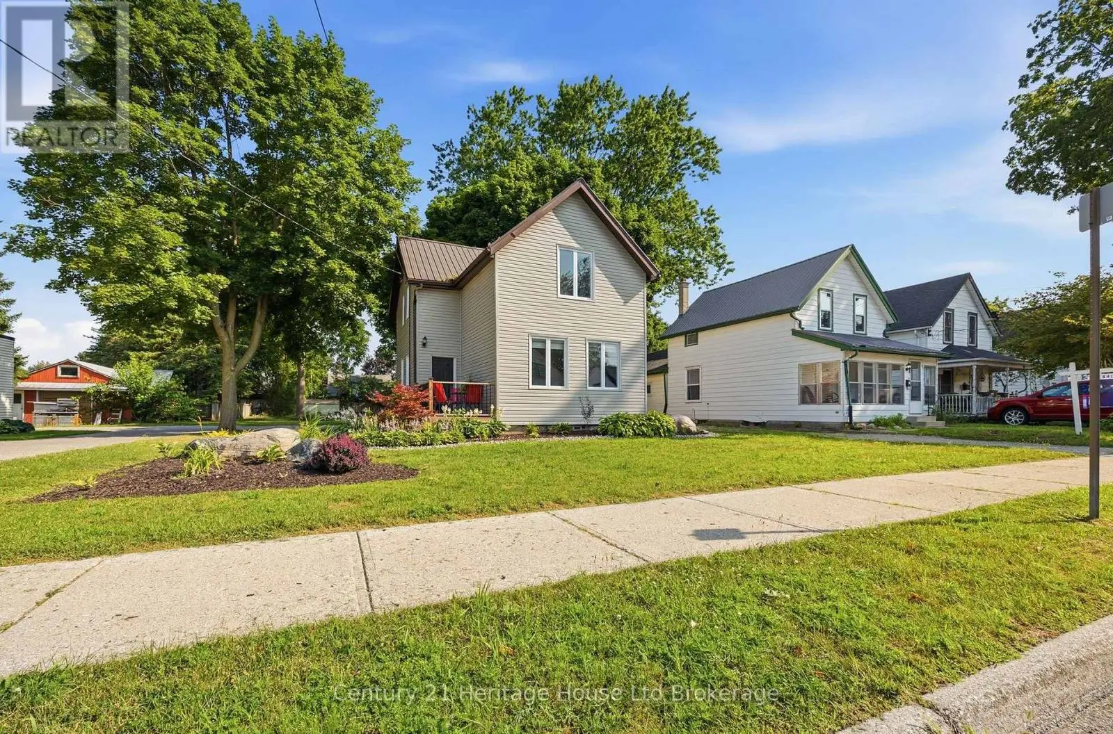 10 Pearl Street, Tillsonburg