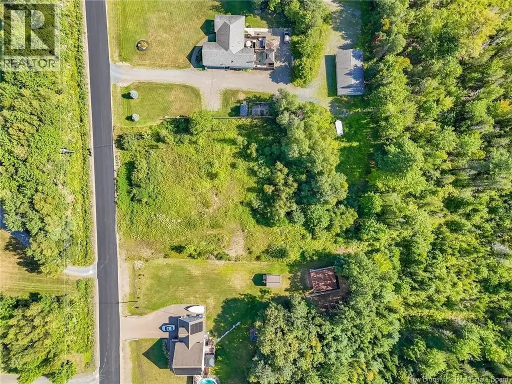 201 Susan Drive, Lincoln