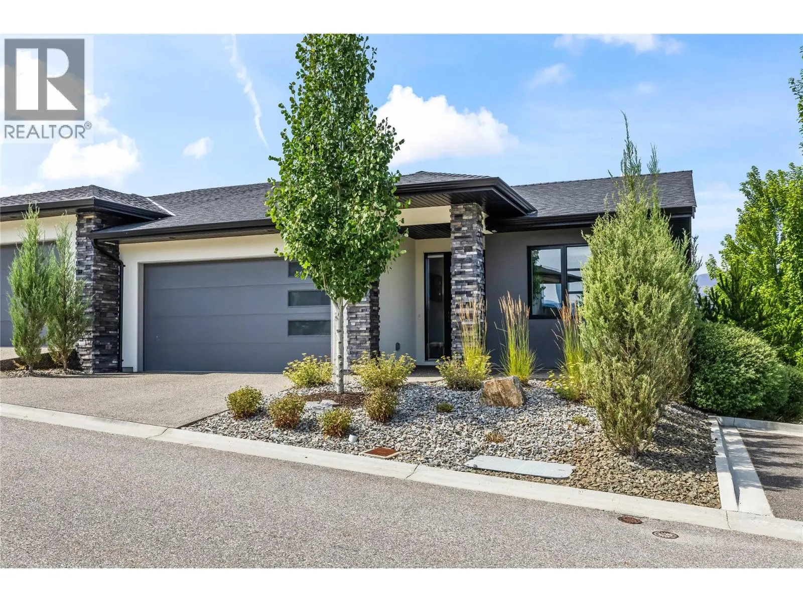 Photo of Listing #10395518