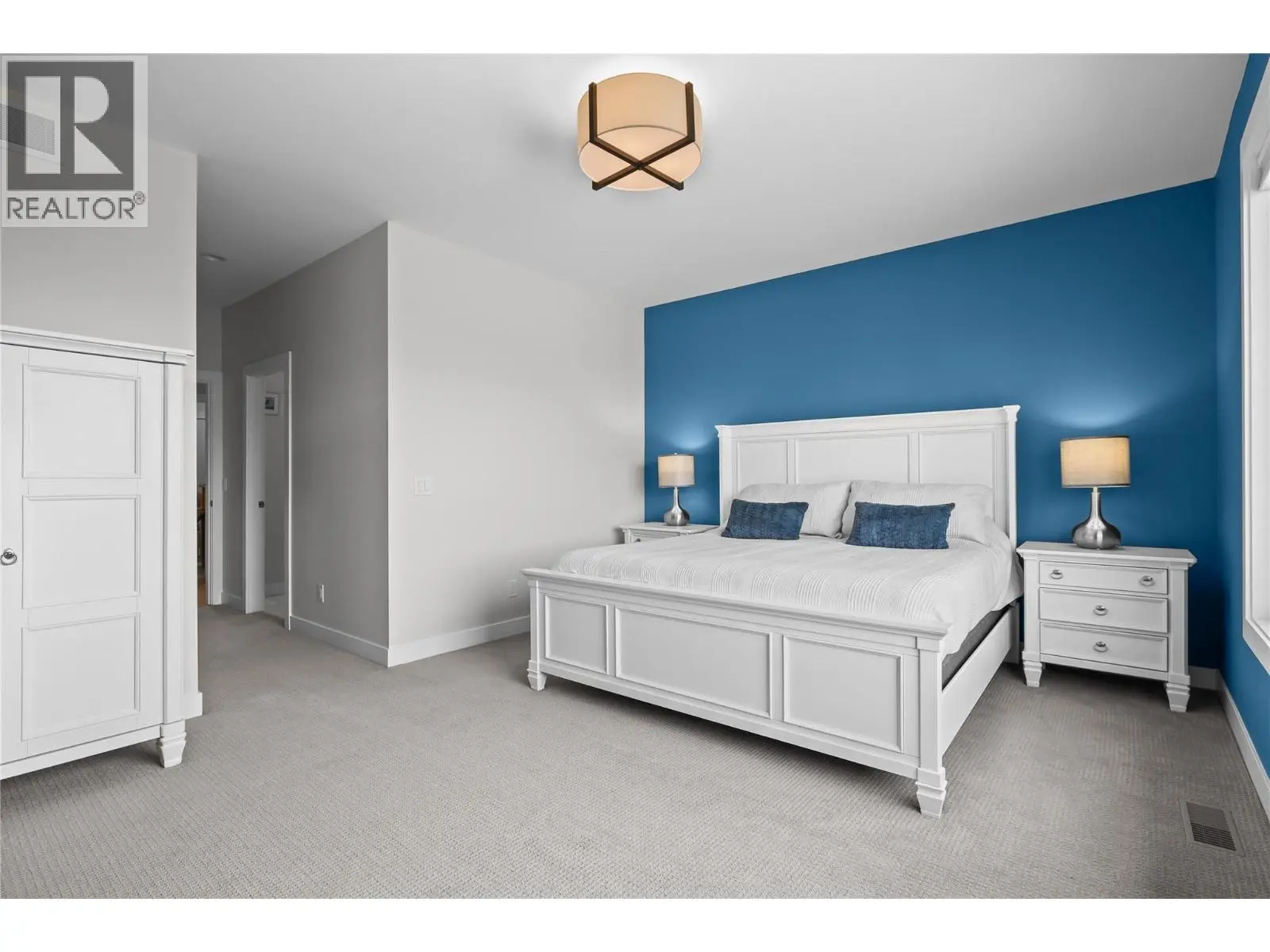 1349 Rocky Point Drive Unit# 6. Kelowna, British Columbia