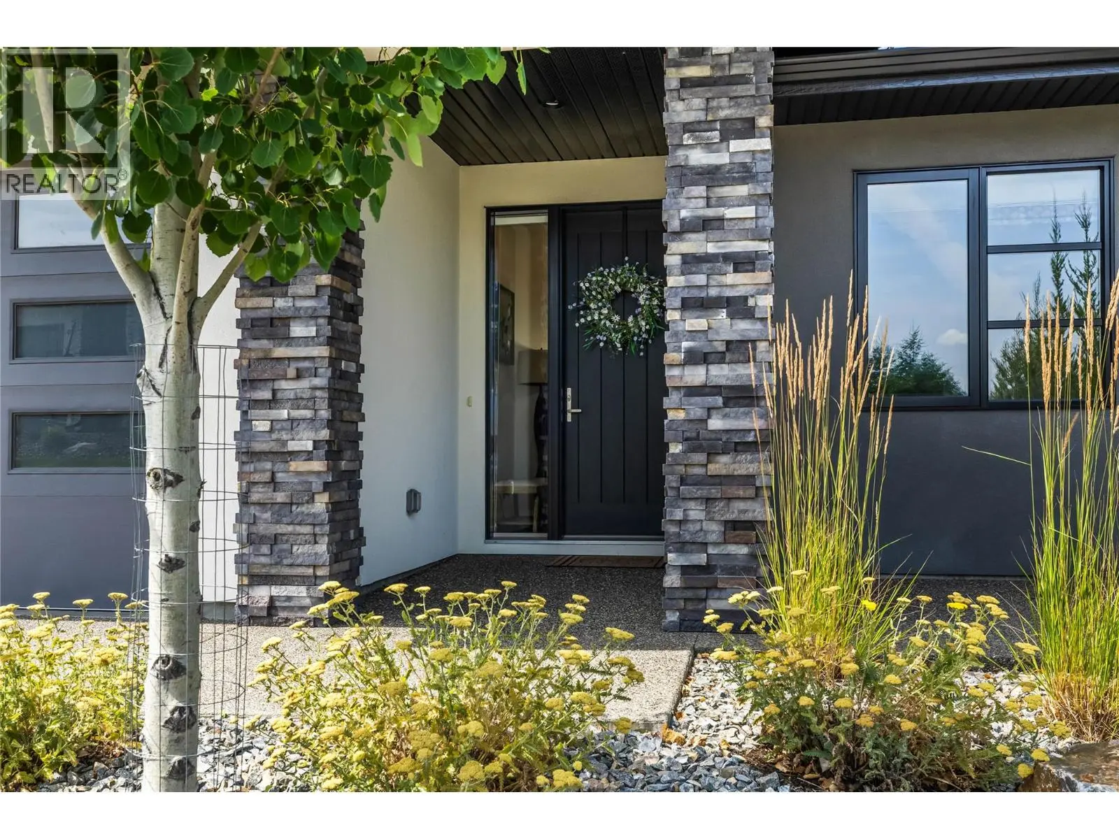 1349 Rocky Point Drive Unit# 6. Kelowna, British Columbia