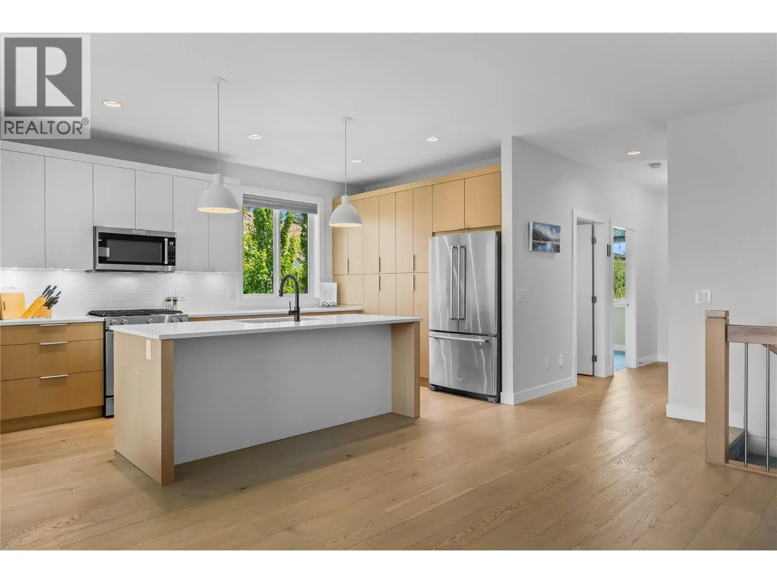 1349 Rocky Point Drive Unit# 6. Kelowna, British Columbia