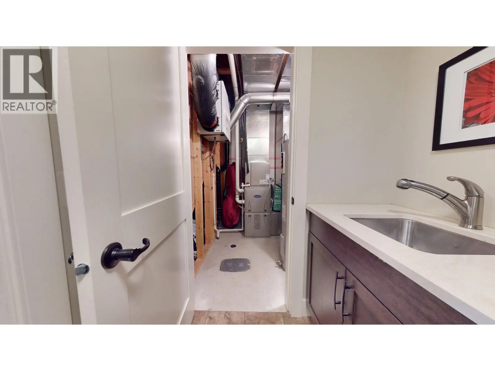 1696 Lake Vista Road. Kelowna, British Columbia