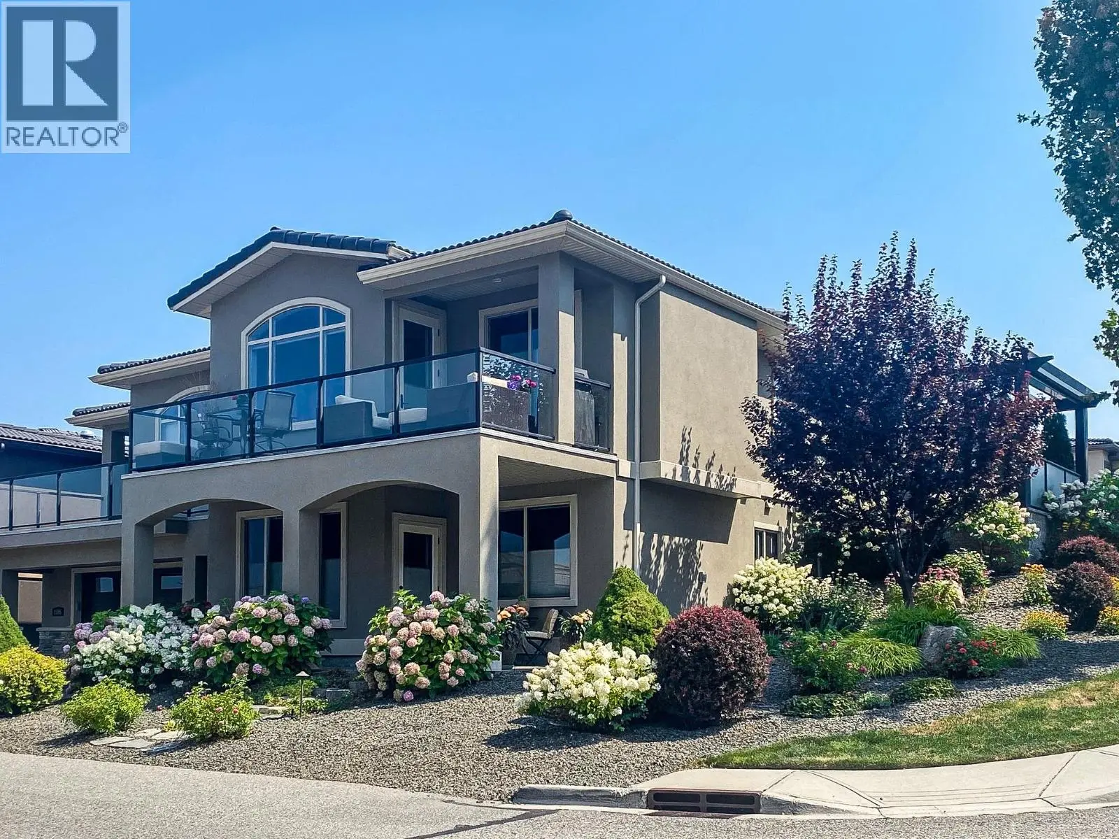 1696 Lake Vista Road. Kelowna, British Columbia