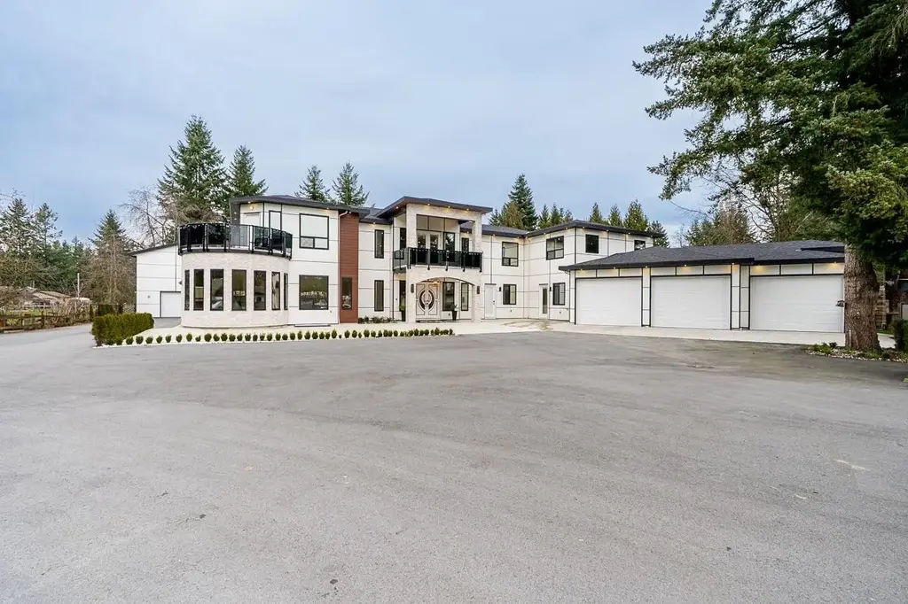 24095 65 Avenue, Langley