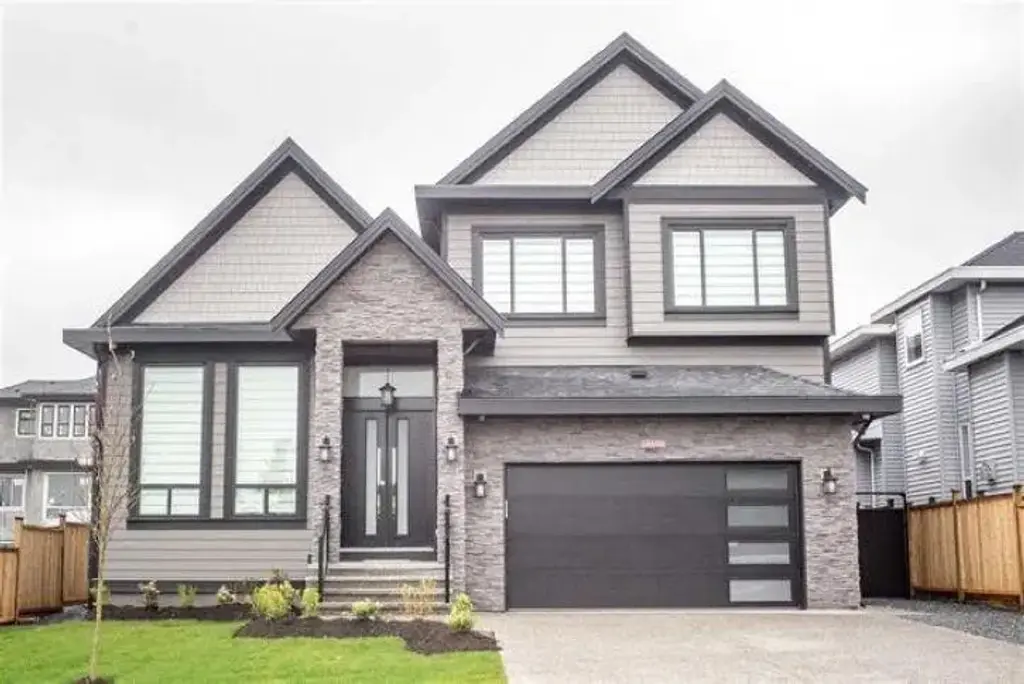 18585 56 Avenue, Surrey