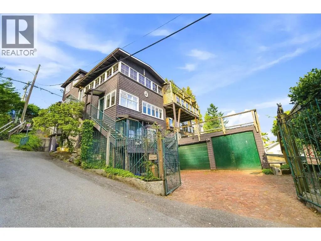 3396 Marine Drive, West Vancouver