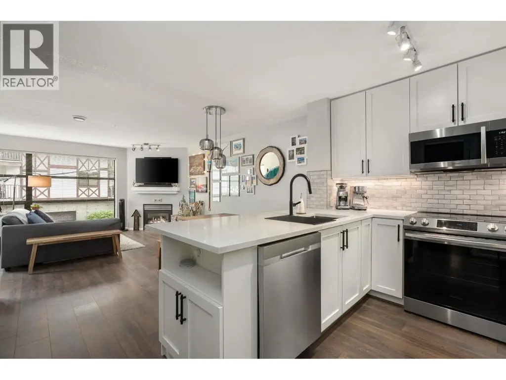 305 124 W 3rd Street, North Vancouver