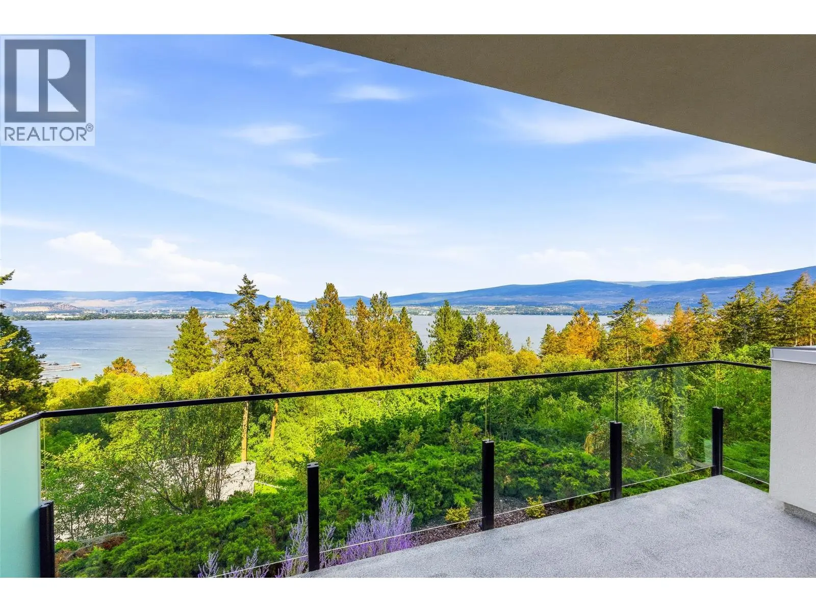 2843 Lakeridge Road. West Kelowna, British Columbia