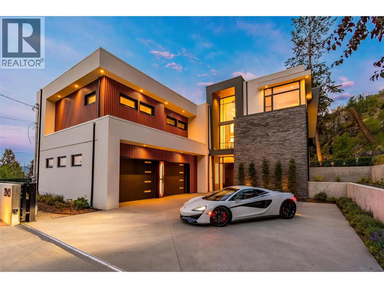 2843 Lakeridge Road. West Kelowna, British Columbia