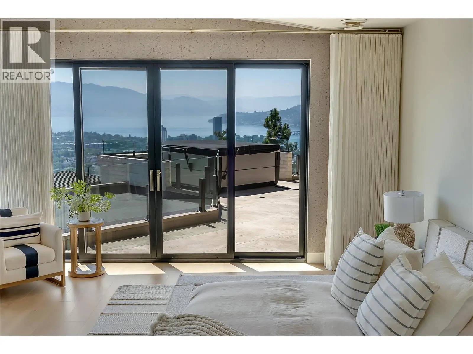 732 Highpointe Place. Kelowna, British Columbia