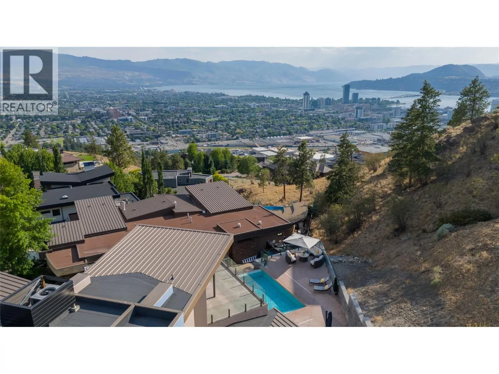 732 Highpointe Place. Kelowna, British Columbia